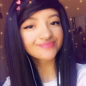 Meet your Posher, Amiah